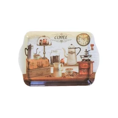 Műanyag tálcák, tányérok