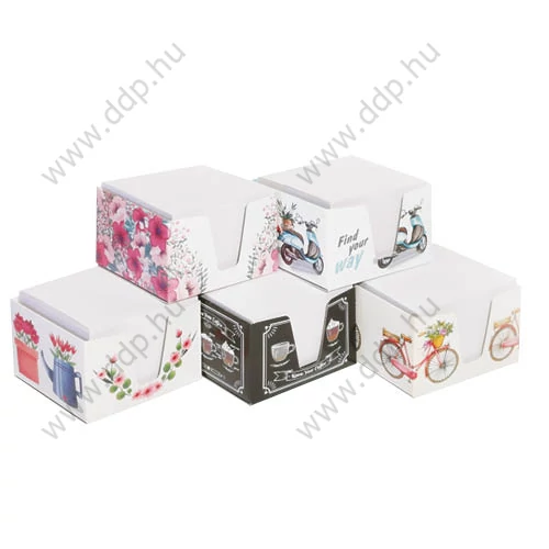 Kockatömb 9x9x6cm színes dobozos